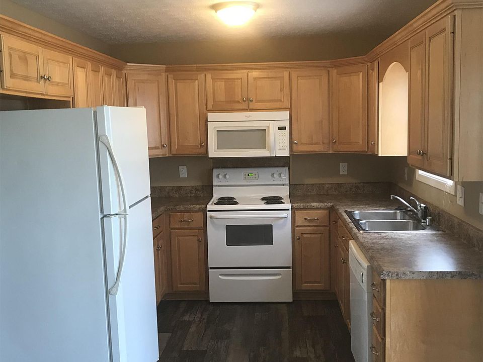 1st image of 245 Hanover Ct