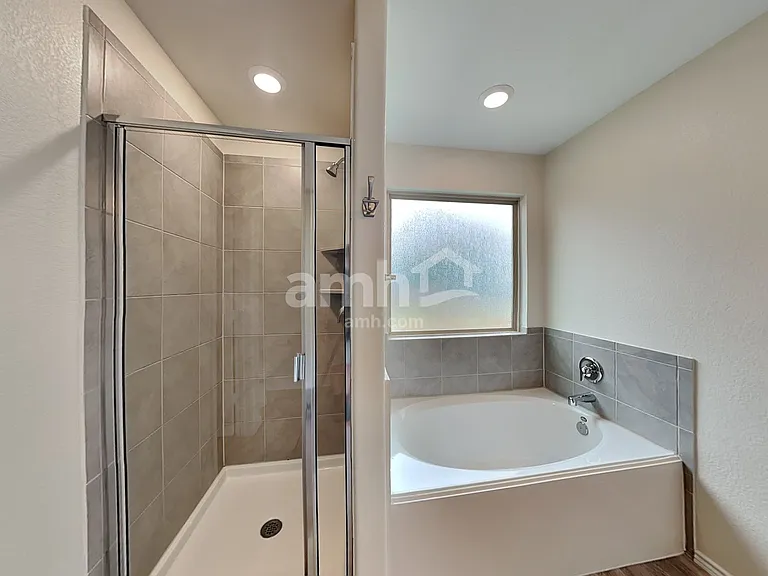 10909 Rome Ave — Photo 15