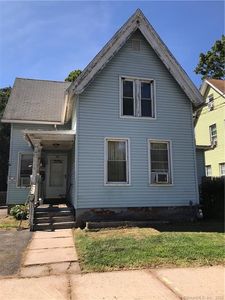 28 Putnam St, Meriden, CT, 06450