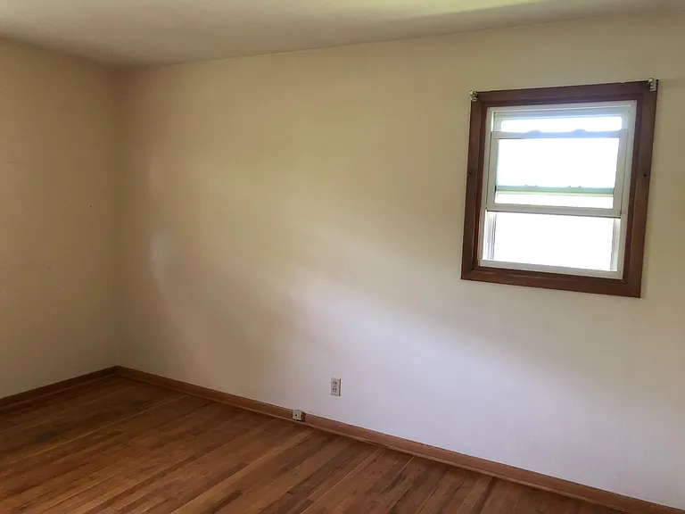 1753 Bowie Dr — Photo 8