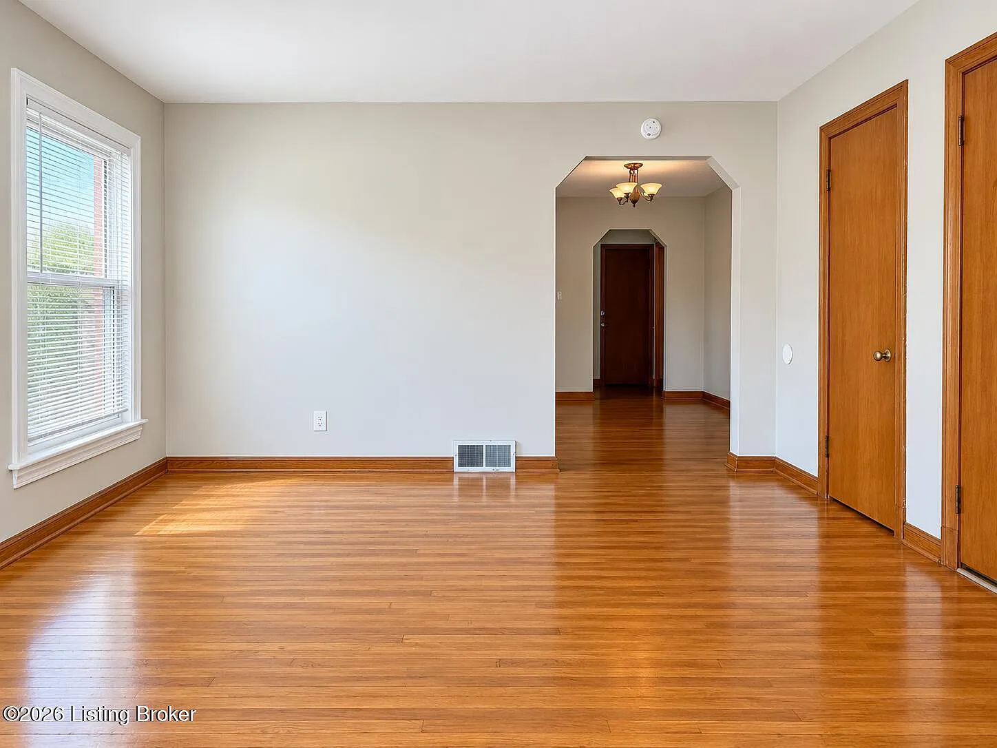 1 bed, 1.0 bath, 650 sqft, $925 — Photo 3