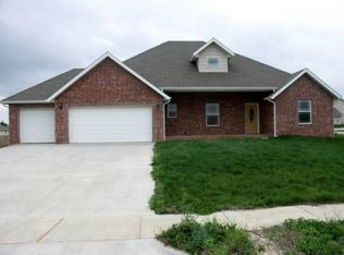 220 W Eagle, Willard, MO 65781