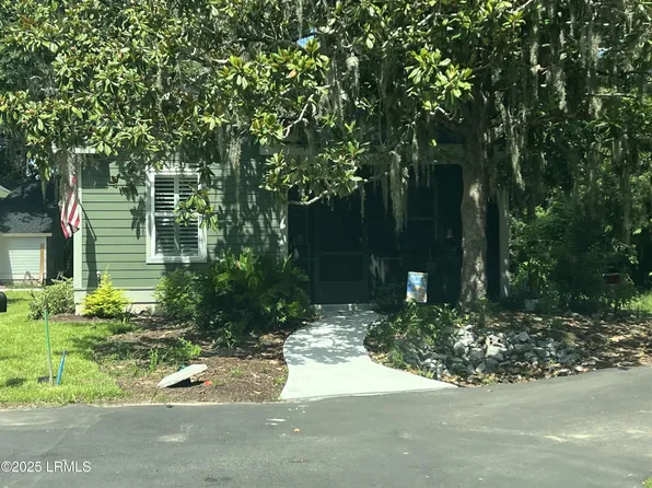 2011 Lafayette St, Beaufort, SC 29902