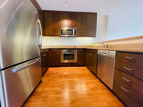 4th image of 199 New Montgomery St Unit 1606