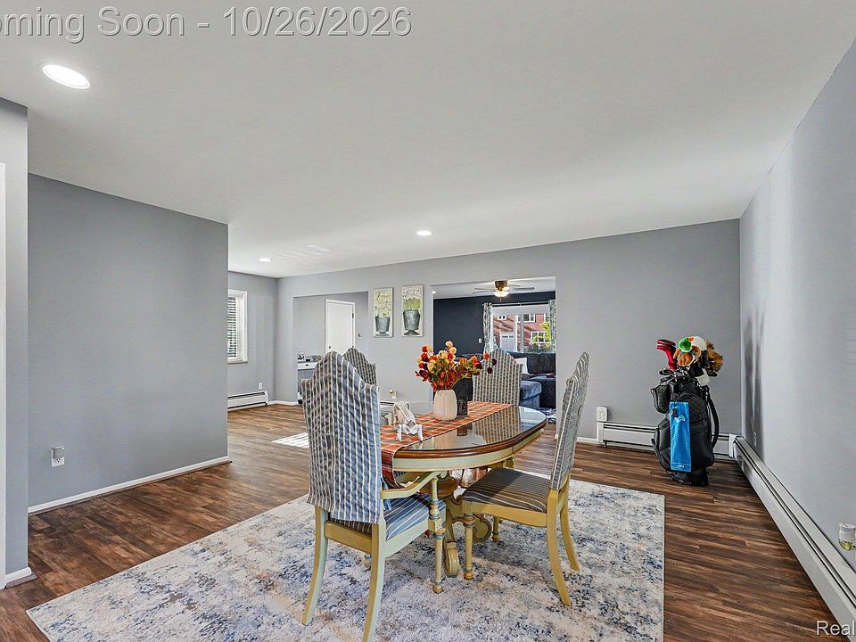2037 W Park Dr, photo 16