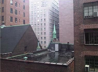 1st image of 325 E 41st St APT 505