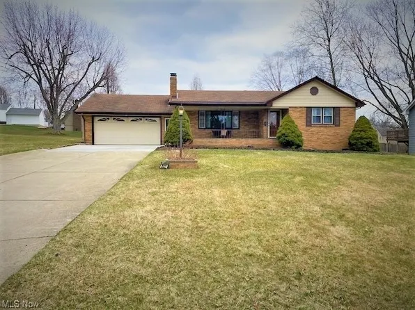 8531 Van Dr, Poland, OH 44514