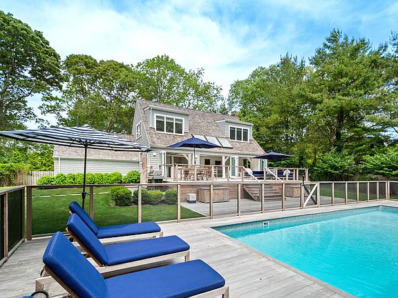 27 Montauk Hwy, East Hampton, NY 11937 | Zillow