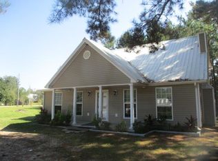 26 Tameena Dr, Picayune, MS 39466