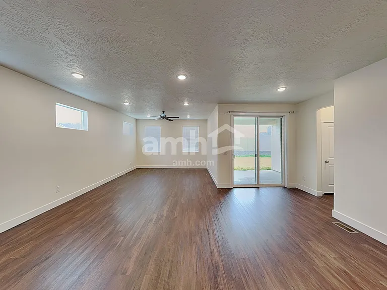 9315 W Barcelona St — Photo 6