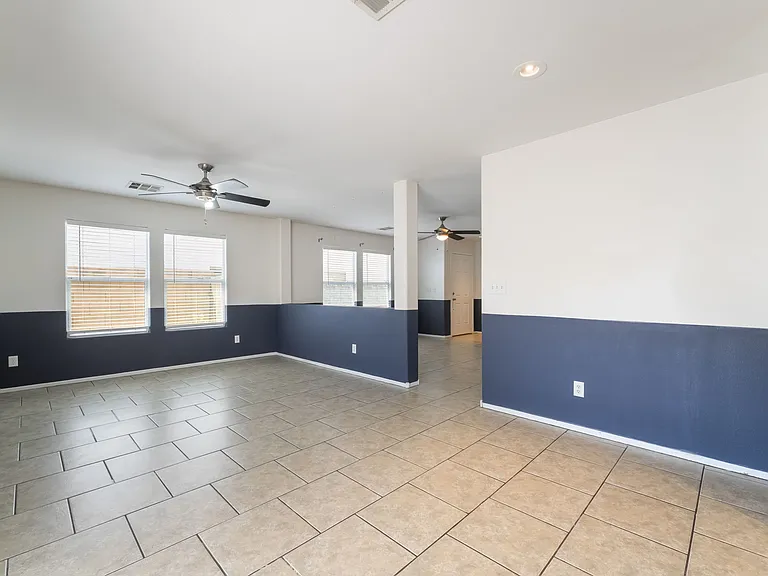 325 Silverado Pines Ave — Photo 6