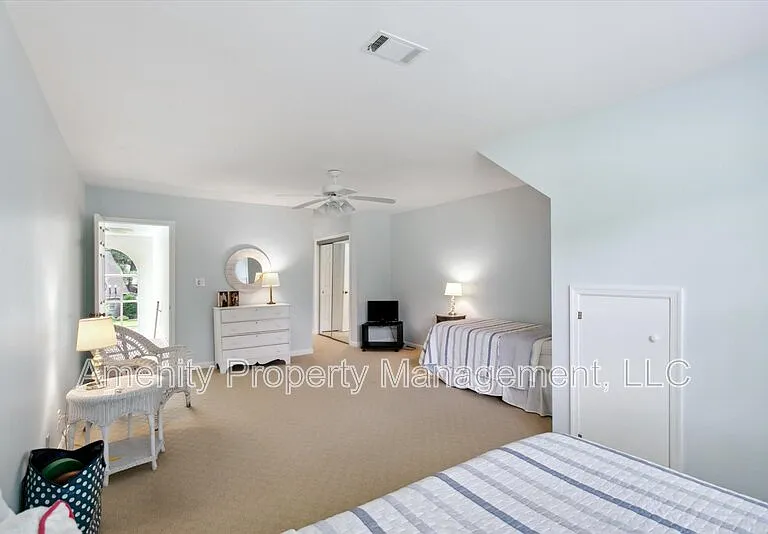 258 Archers Mead — Photo 14