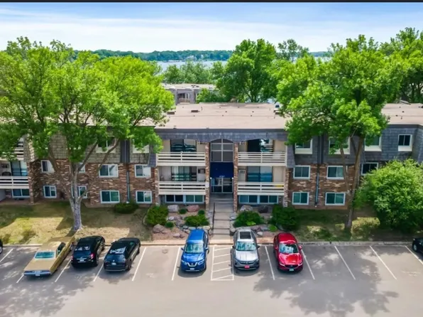 4387 Wilshire Blvd, Mound, MN