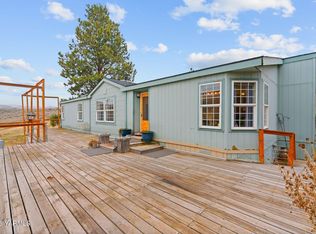 14190 N Wenas Rd, Selah, WA 98942
