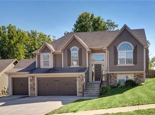 4523 NE 67th St, Kansas City, MO 64119