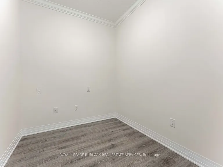 10 Concord Pl #213 — Photo 20
