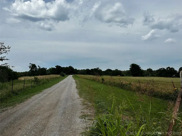 867 County Road 2154, Skiatook, OK 74070