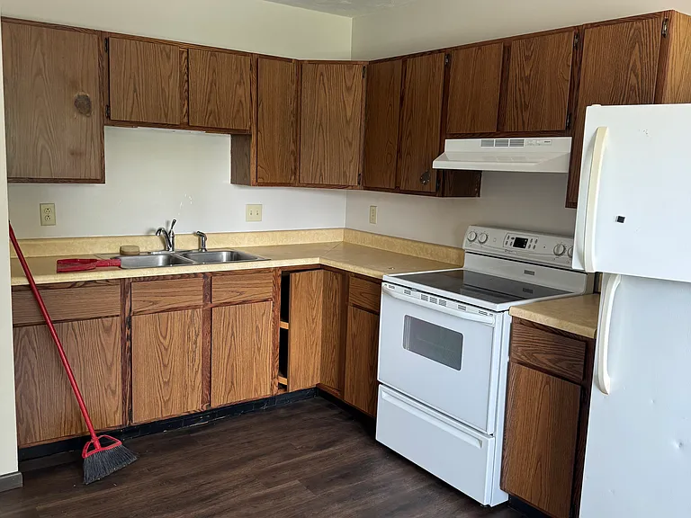423 W North St #3B — Photo 5