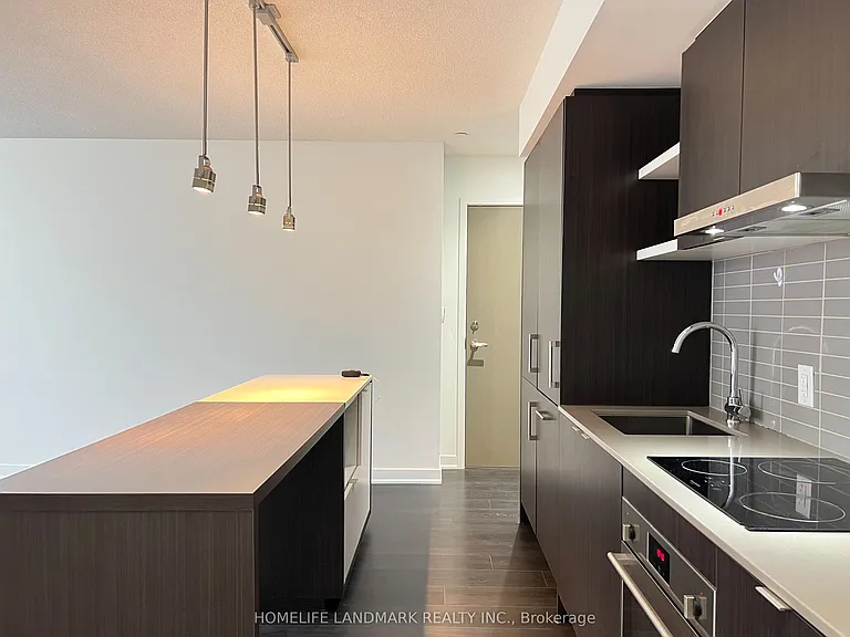 88 Harbour St #1706 — Photo 4