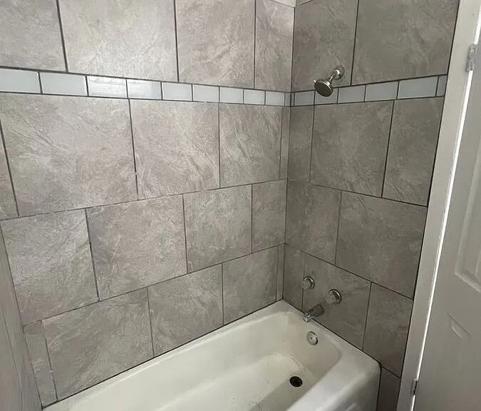 312 W Alabama Ave — Photo 13