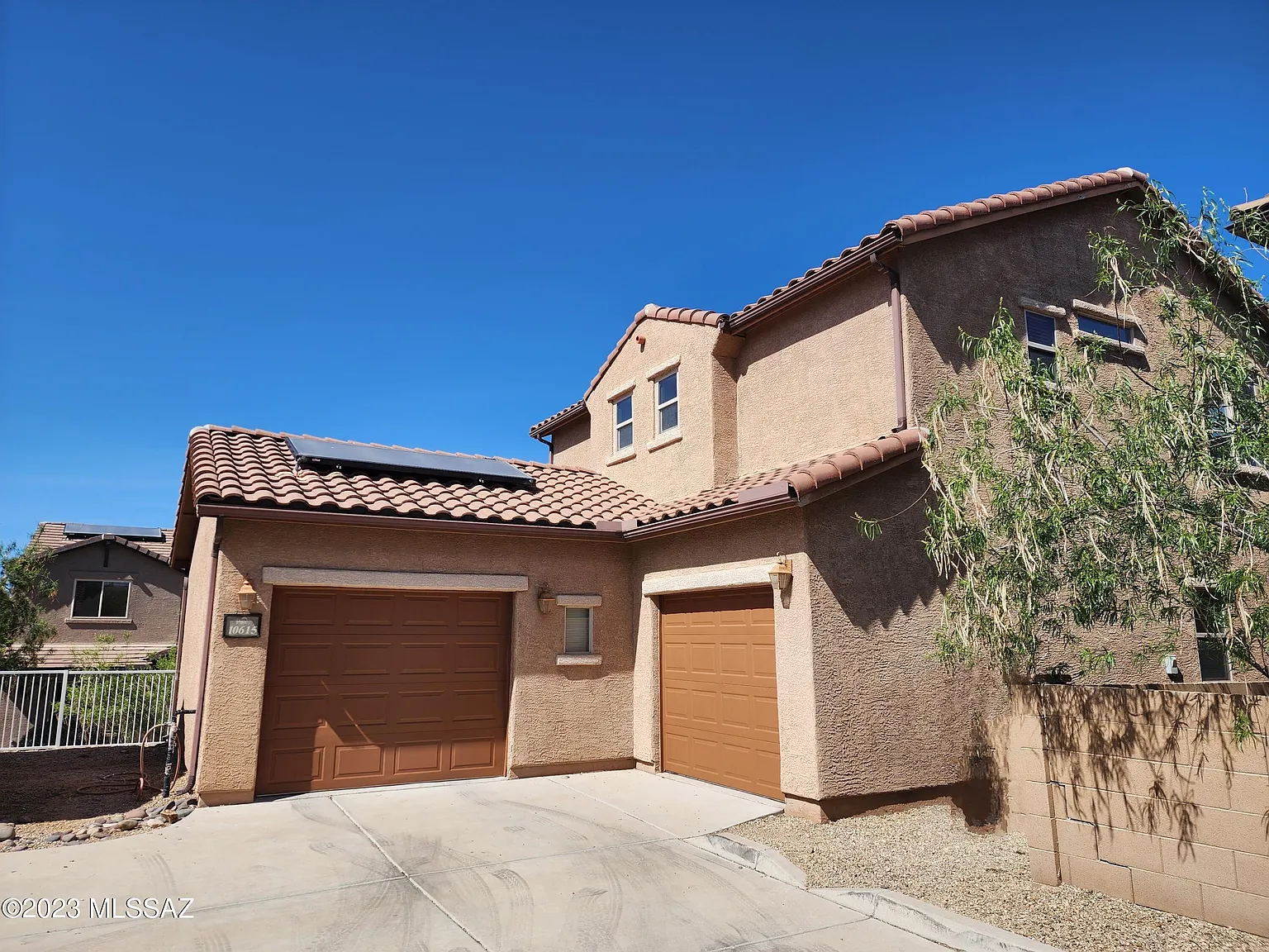 3 bed, 2.5 bath, 1870 sqft, $1,800 — Photo 2