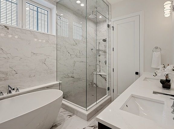 5th image of 2763 N Kenmore Ave APT 1