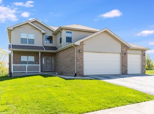 22322 Ojai Dr, Richton Park, IL 60471