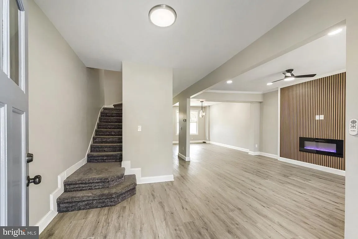 4 bed, 1.5 bath, 1424 sqft, $2,200 — Photo 4