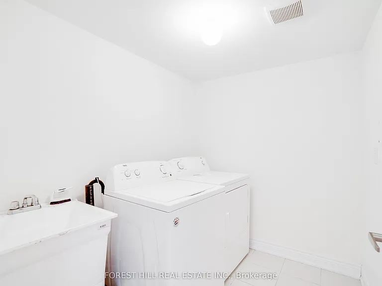 41 Hiawatha Ct — Photo 24