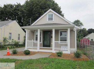 731 Comfort St, Lansing, MI 48915