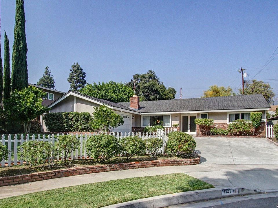 1st image of 1121 Teresita Cir
