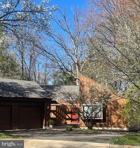 2280 Compass Point Ln, Reston, VA, 20191
