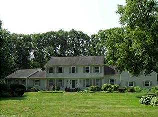 65 Fieldstone Run, Farmington, CT 06032