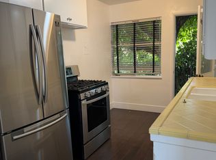 1479 Havenhurst Dr APT 2, West Hollywood, CA 90046