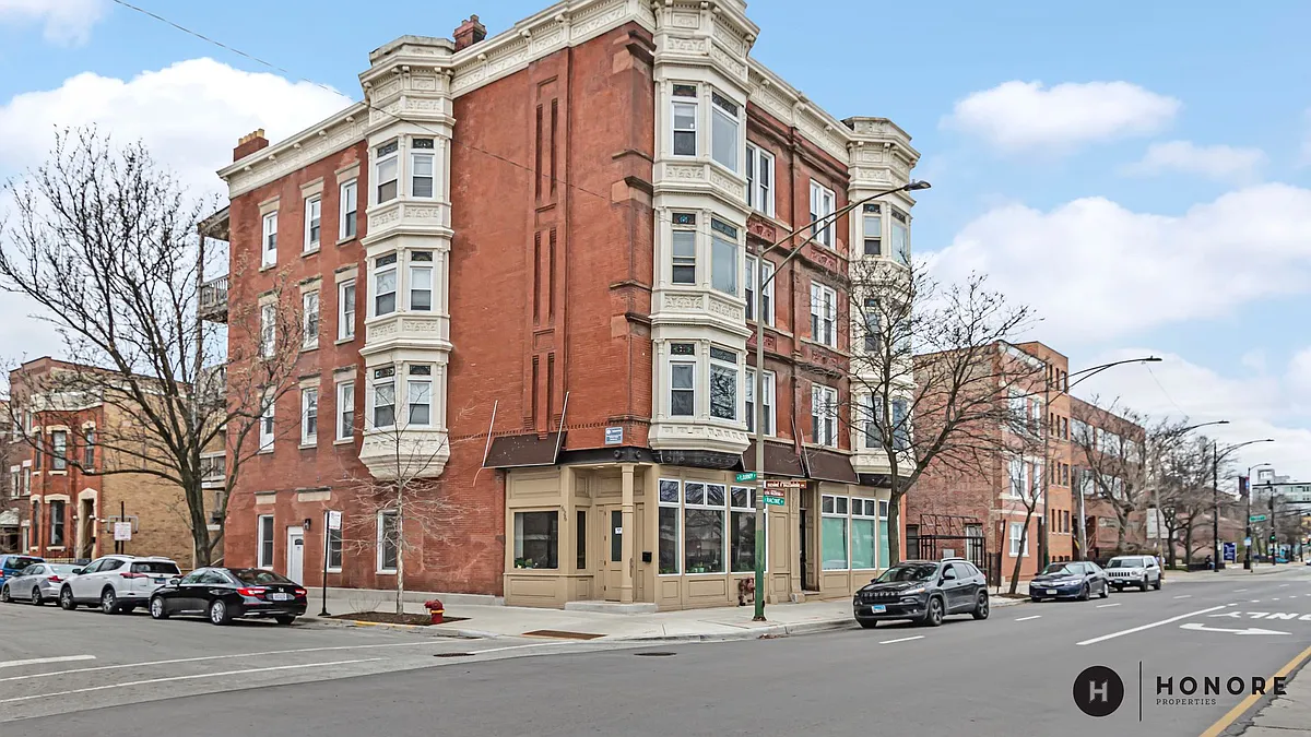 Building Photo - 624-8 S. Racine Ave.