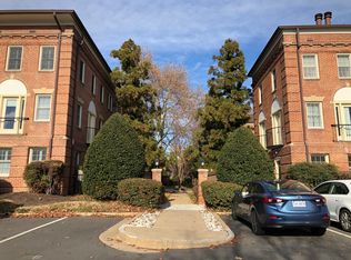 1111 N Pitt St APT 3A, Alexandria, VA 22314