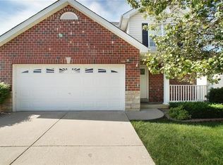 345 Stone Village Dr, Wentzville, MO 63385