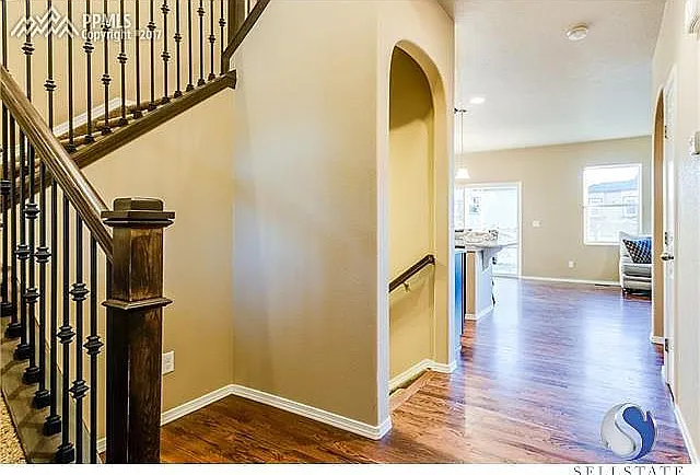 8774 Windy Plains Ct — Photo 4