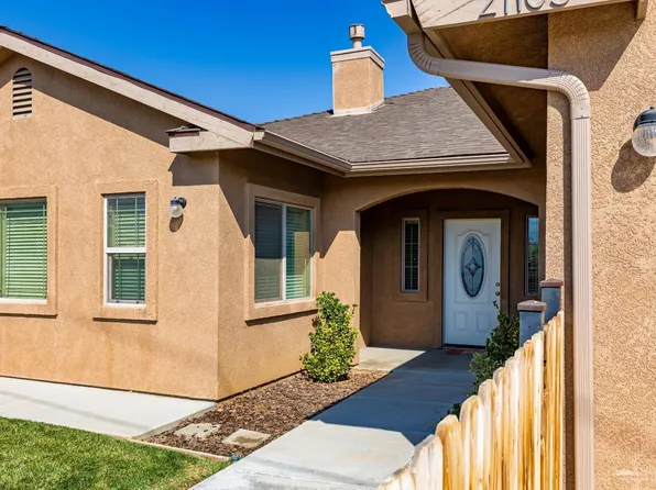 21105 Brentwood Dr, Tehachapi, CA 93561