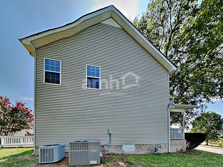 2201 Ipswitch Dr — Photo 22