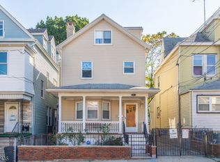819 Parker St, Newark, NJ 07104