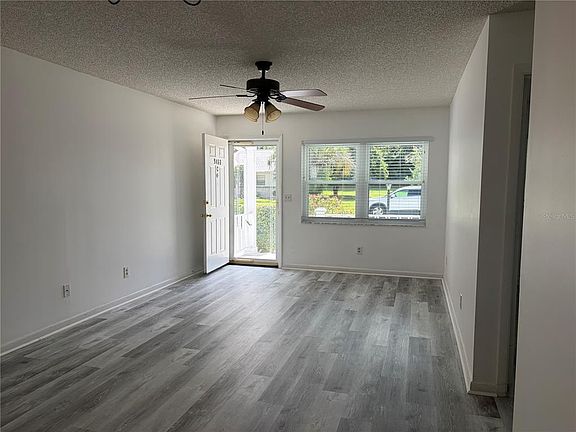 4th image of 9460 SW 84TH TERRACE #C
