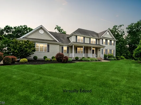 3 Culture Ct, West Amwell Twp., NJ 08530
