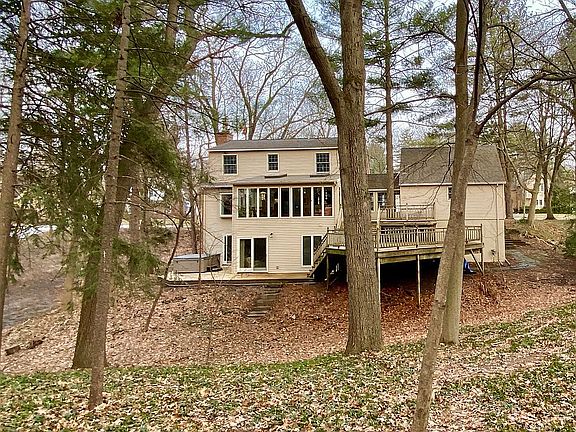 2nd image of 2306 Sheffield Dr