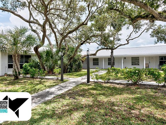 2nd image of 527 Royal Palm Blvd #5