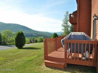 4 Summit Rd #M, North Creek, NY 12853