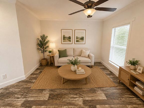 3rd image of 6 Anita Dr #3