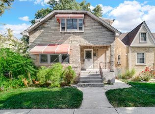 6704 W Albion Ave, Niles, IL 60714