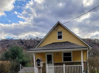 732 Valley Rd, Ambridge, PA 15003