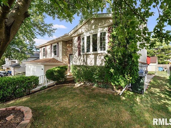 4th image of 6109 Jebens Ave